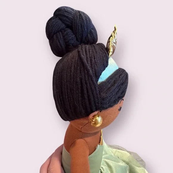 NWT Disney Pillowfort Tiana Princess And The Frog Throw Pillow Doll Toy 20" - Picture 6 of 10